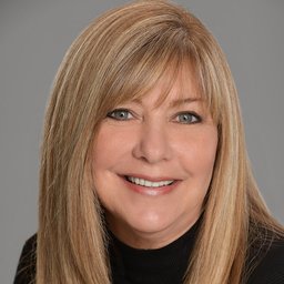 Robin Guajardo, Downriver Realtor with Real Estate One